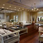 فندق Galaxy Naxos 4*