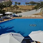 فندق Galaxy Naxos 4*