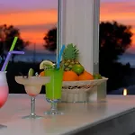 فندق Galaxy Naxos 4*